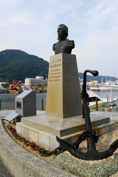 ペリー艦隊来航記念碑(下田市)