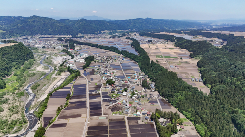 /files/document/photo/japan/15_202505_津南パノラマサムネ用.jpg